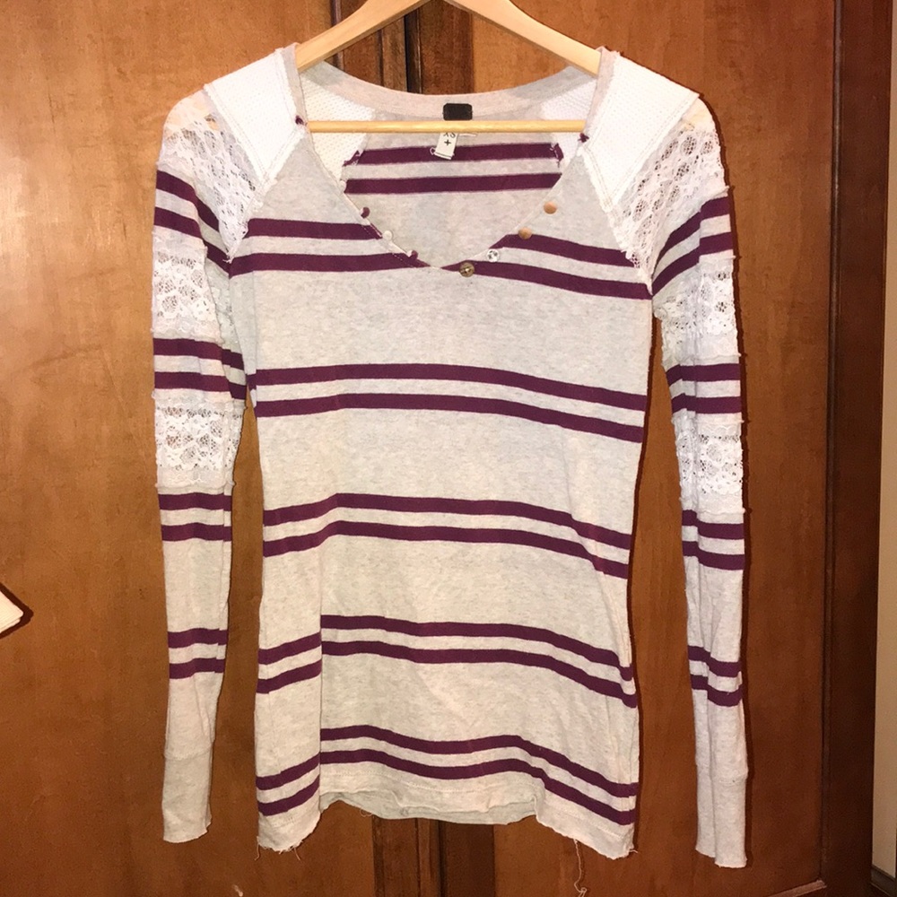 Free people striped long sleeve w lace & buttons